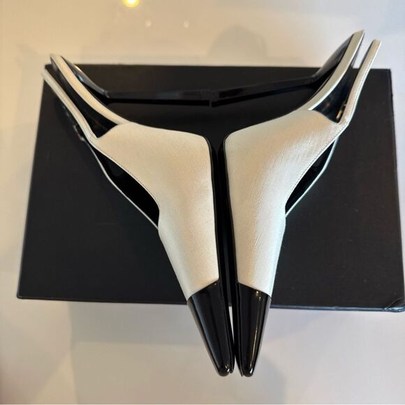 Saint Laurent YSL Ines Slingback Buckle Ivory & Black Leather Heels 40 EU 10 US - Picture 7 of 10